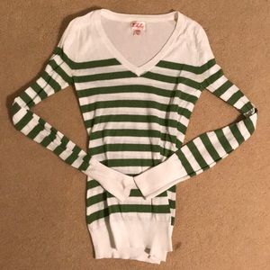 Mossimo V neck sweater